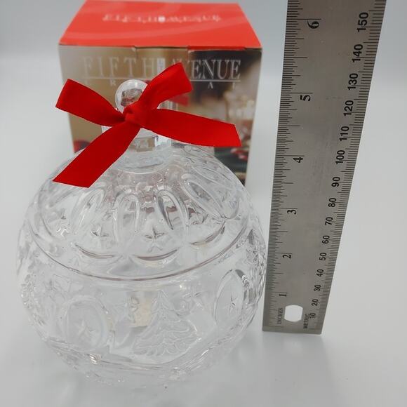Fifth Avenue Crystal Lidded Christmas Ornament Ball Candy Dish W/Box - Picture 4 of 4